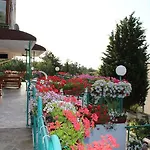 Zora فندق 3*