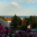 Zora Szálloda Napospart