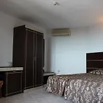 Zora Szálloda Napospart