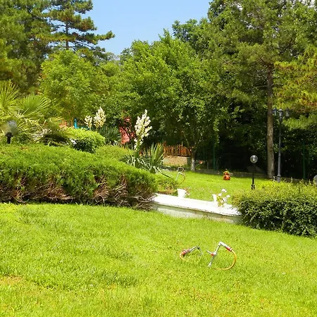 Hotel Zora 3*