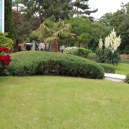 فندق Zora ساني بيتش