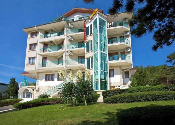 Zora Солнечный берег